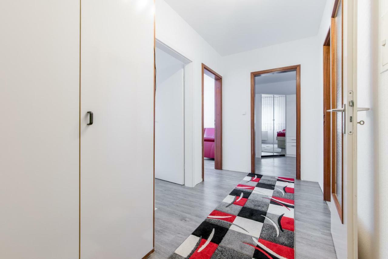 Privatapartment Messe Sued Hannover Eksteriør billede